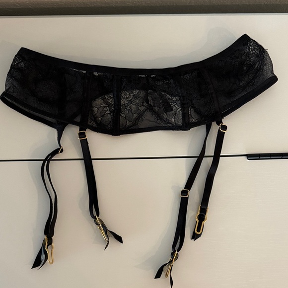 Honey Birdette Vibrant Lace Set - Purple, Pink, and Black garters - Picture 2 of 4